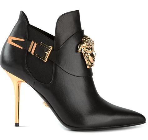 dames kleding versace|Versace women's shoes.